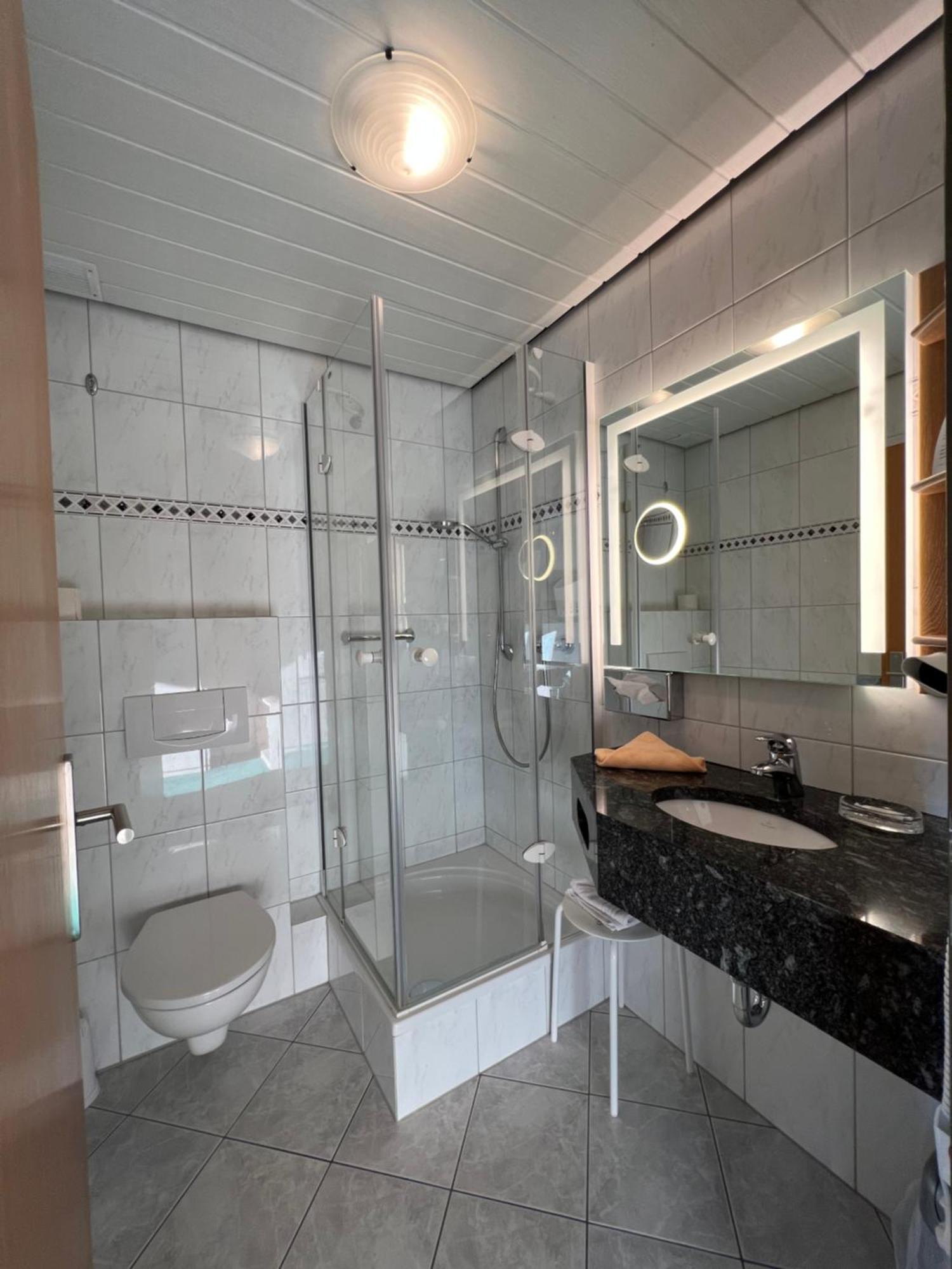 Hotel Haus Seeblick Нидеген Екстериор снимка