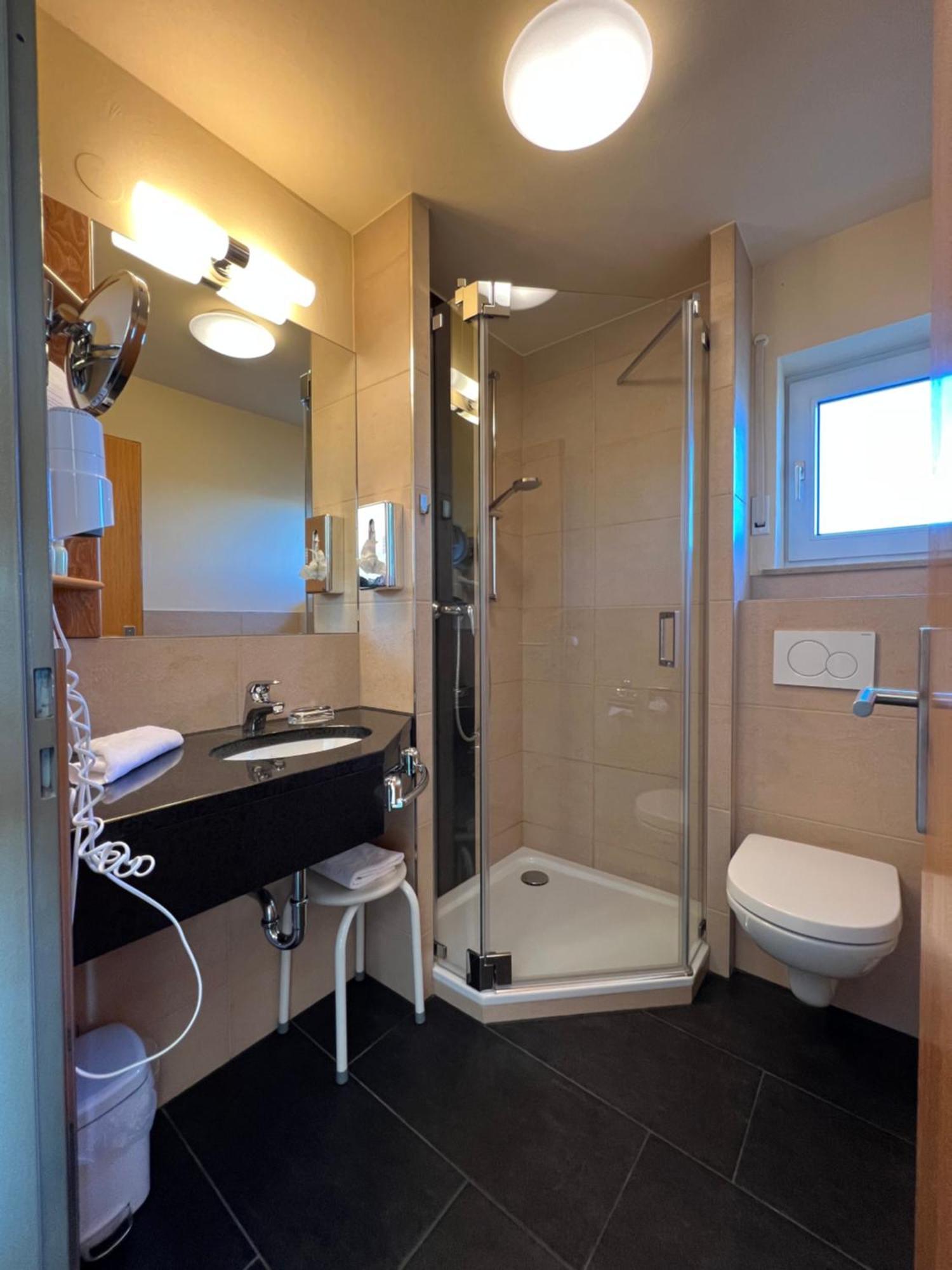 Hotel Haus Seeblick Нидеген Екстериор снимка